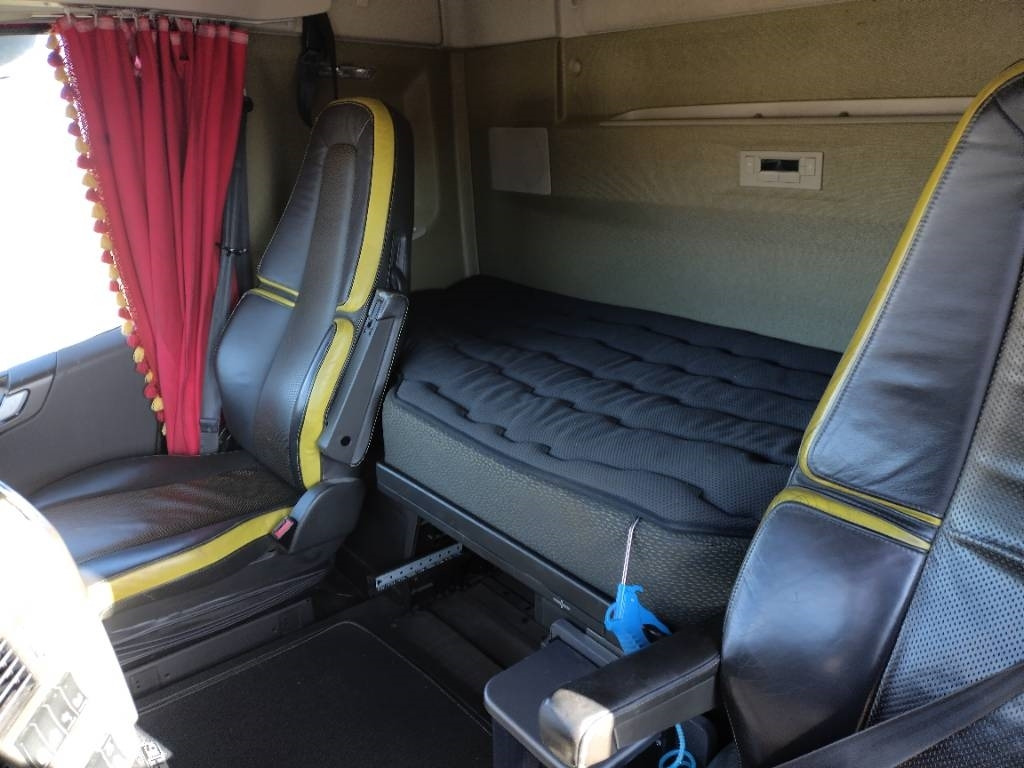 Volvo FH750 8x4 alusta  в лизинг Volvo FH750 8x4 alusta: фото 7