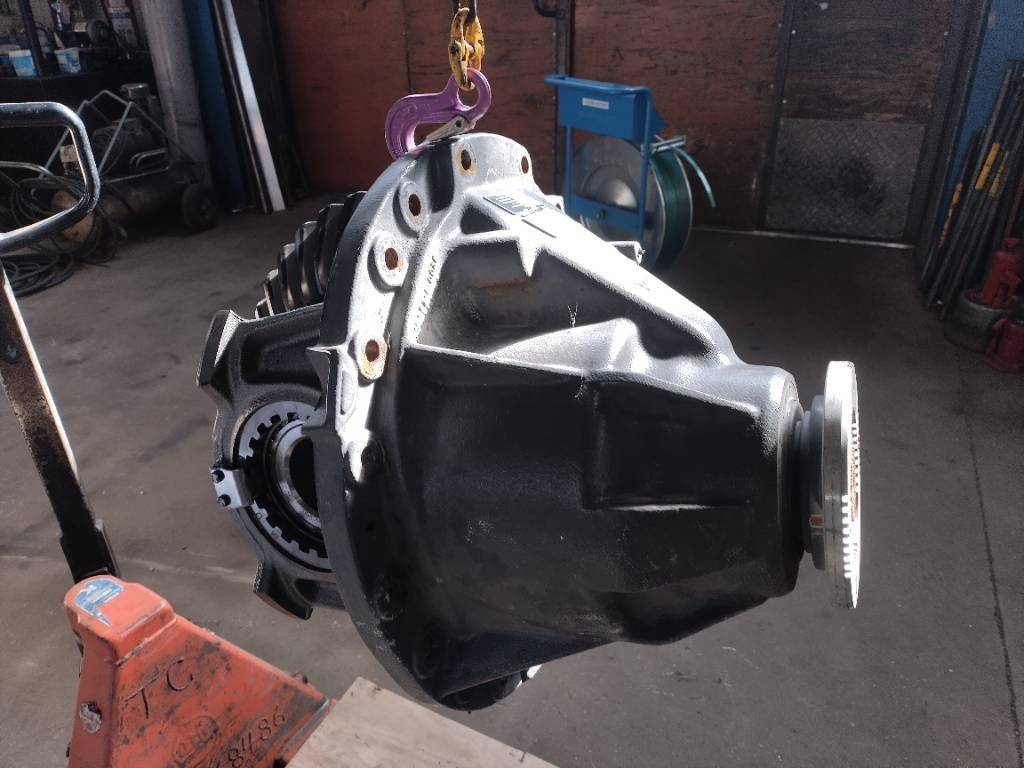 Volvo RSS1370 2,64 - Ось и запчасти для Грузовиков: фото 2 Volvo RSS1370 2,64 - Ось и запчасти для Грузовиков: фото 2