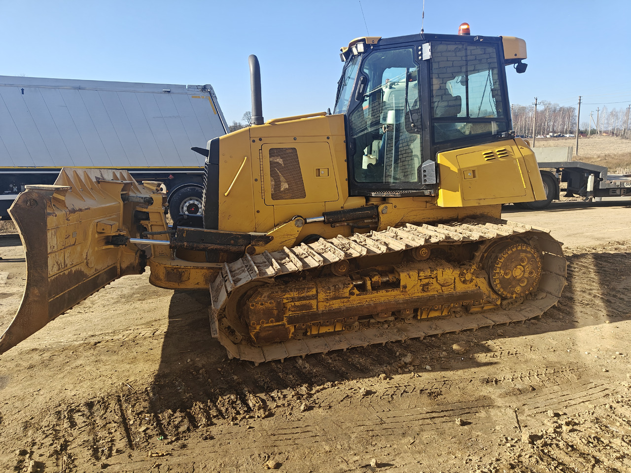 CATERPILLAR D6K2 LGP - Бульдозер: фото 1 CATERPILLAR D6K2 LGP - Бульдозер: фото 1