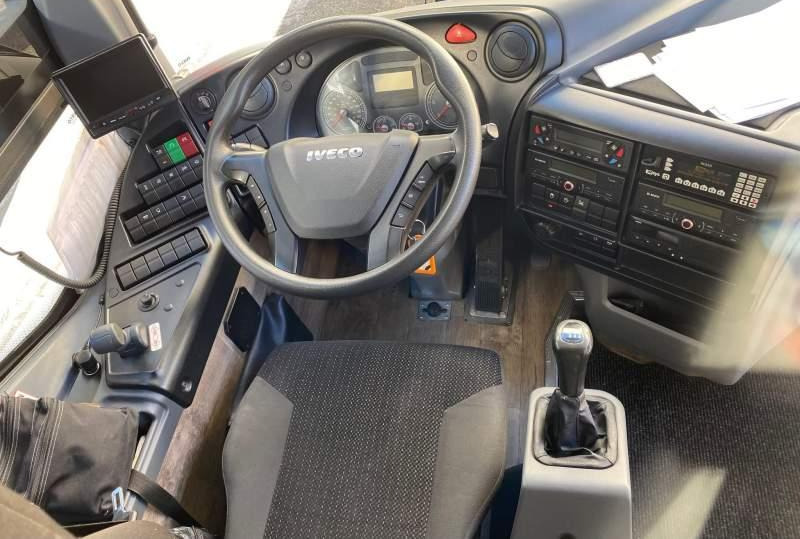 Пригородный автобус Iveco CROSSWAY/ DŁUGOŚĆ 10.70 M / MANUAL / EURO 6: фото 12