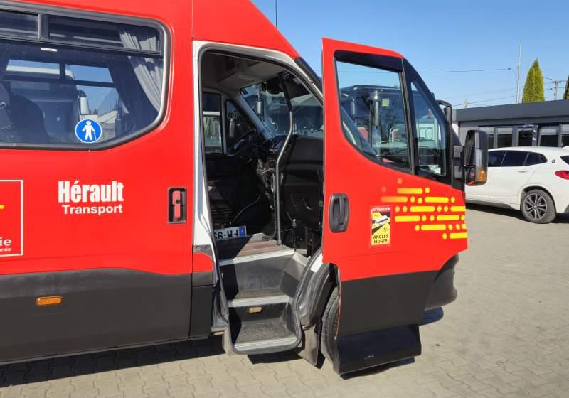 Микроавтобус, Пассажирский фургон Iveco DAILY 65C18/SPROWADZONE/23 MIEJSCA/KLIM/WINDA: фото 17