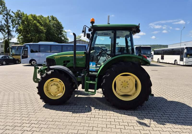 JonDeere 5083 E / SPROWADZONY / 1734 MTH / KLIMATYZACJA - Трактор: фото 5 JonDeere 5083 E / SPROWADZONY / 1734 MTH / KLIMATYZACJA - Трактор: фото 5