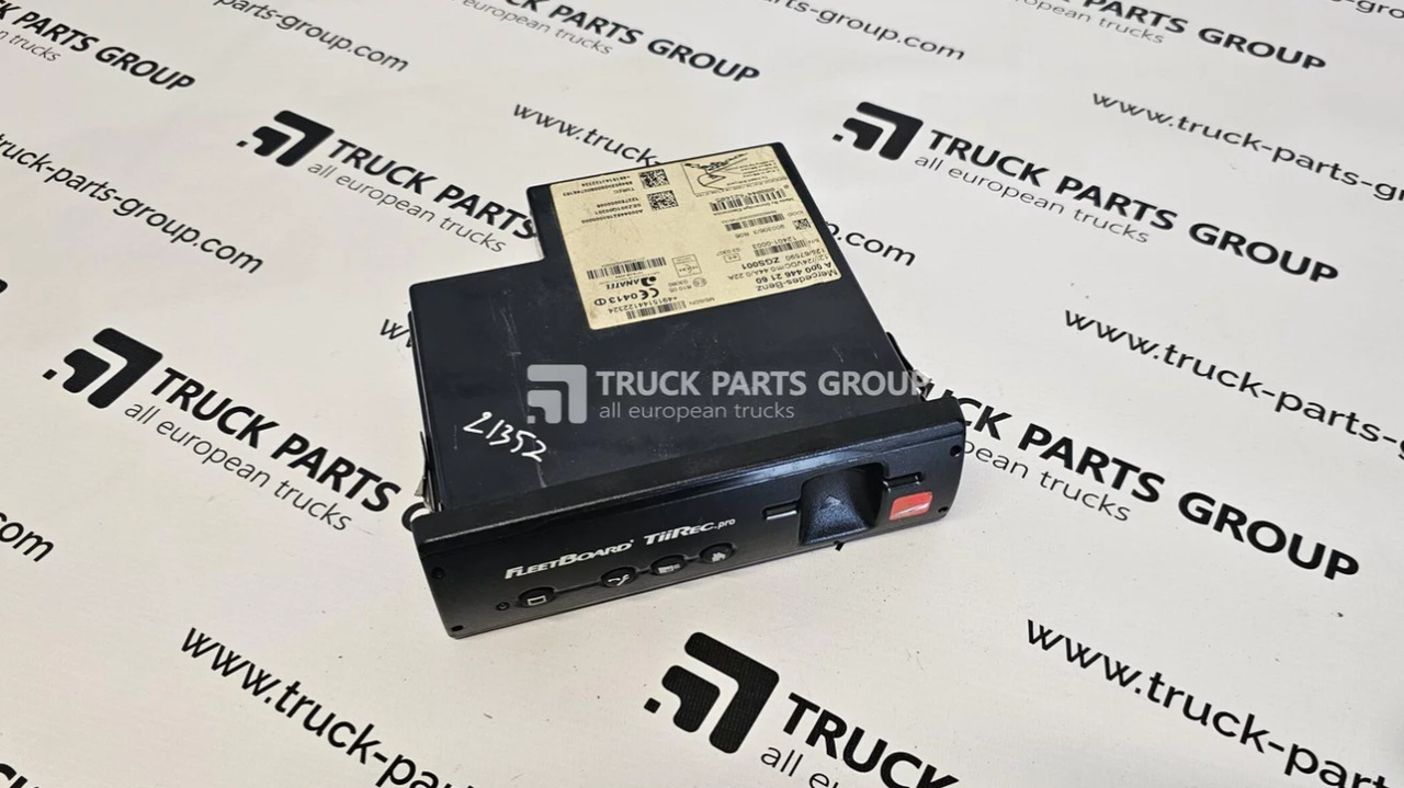MERCEDES-BENZ MERCEDES BENZ ACTROS MP4 EURO6 fleetboard tachograph by ANATEL stoneridge electronics 0004462160, 0004462360, 0004462060, 0004462260, 0004461060, 0004462160, 0004464760, 0004465460, 0004466960, 000542 - Запчасти для Грузовиков: фото 1 MERCEDES-BENZ MERCEDES BENZ ACTROS MP4 EURO6 fleetboard tachograph by ANATEL stoneridge electronics 0004462160, 0004462360, 0004462060, 0004462260, 0004461060, 0004462160, 0004464760, 0004465460, 0004466960, 000542 - Запчасти для Грузовиков: фото 1