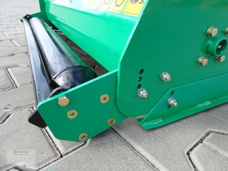 Новый Боковая косилка-измельчитель Geo AGS105 105cm Mini Böschungsmulcher Mulcher Mähwerk Schlegelmulcher NEU: фото 9 Новый Боковая косилка-измельчитель Geo AGS105 105cm Mini Böschungsmulcher Mulcher Mähwerk Schlegelmulcher NEU: фото 9