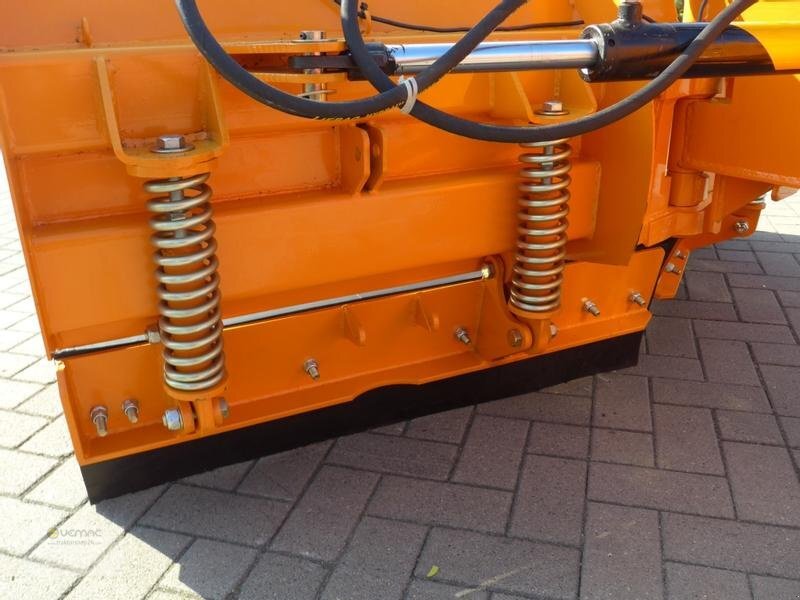 Vemac Vario Schneeschild Schneepflug 220cm NEU Winterdienst - Отвал для снега: фото 5 Vemac Vario Schneeschild Schneepflug 220cm NEU Winterdienst - Отвал для снега: фото 5