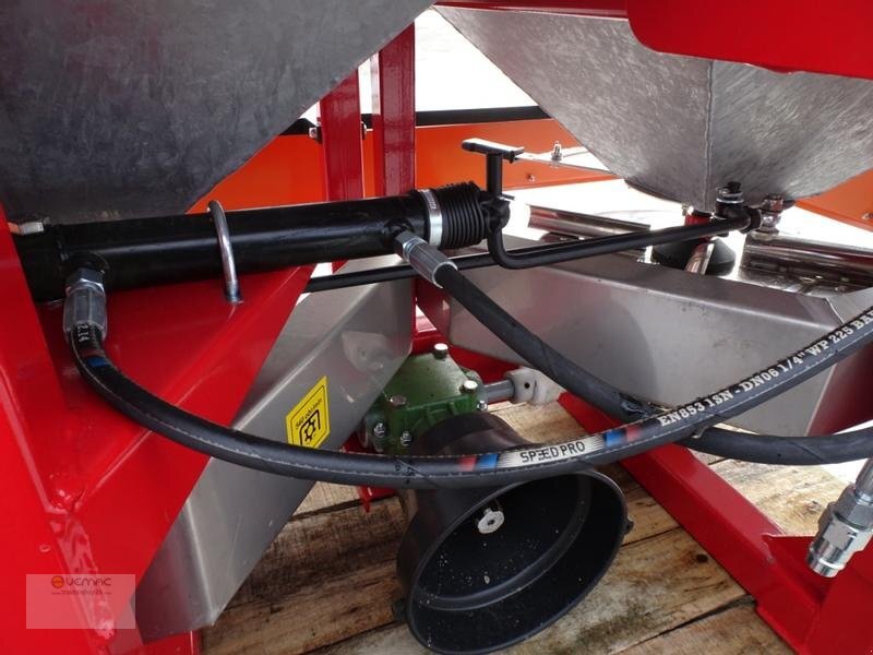 Vemac Zweischeibenstreuer 2 Scheiben Streuer Salzstreuer 1000L - Разбрасыватель песка/ Соли: фото 4 Vemac Zweischeibenstreuer 2 Scheiben Streuer Salzstreuer 1000L - Разбрасыватель песка/ Соли: фото 4