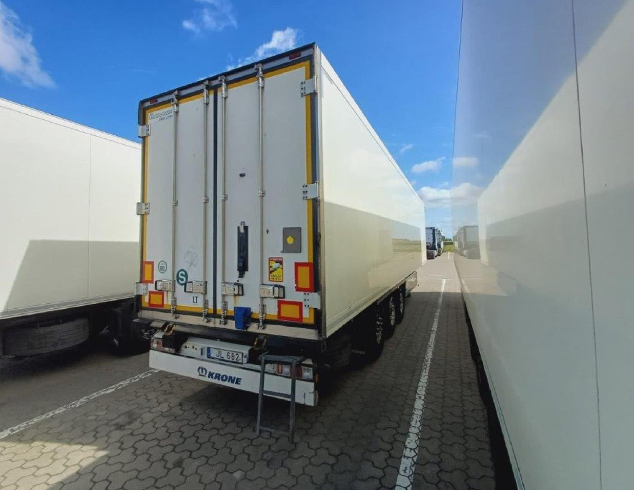 2018 Krone SDR Double Deck Cool Liner FP45 ThermoKing SLXi 300 Lifting Axle - Полуприцеп-рефрижератор: фото 4 2018 Krone SDR Double Deck Cool Liner FP45 ThermoKing SLXi 300 Lifting Axle - Полуприцеп-рефрижератор: фото 4