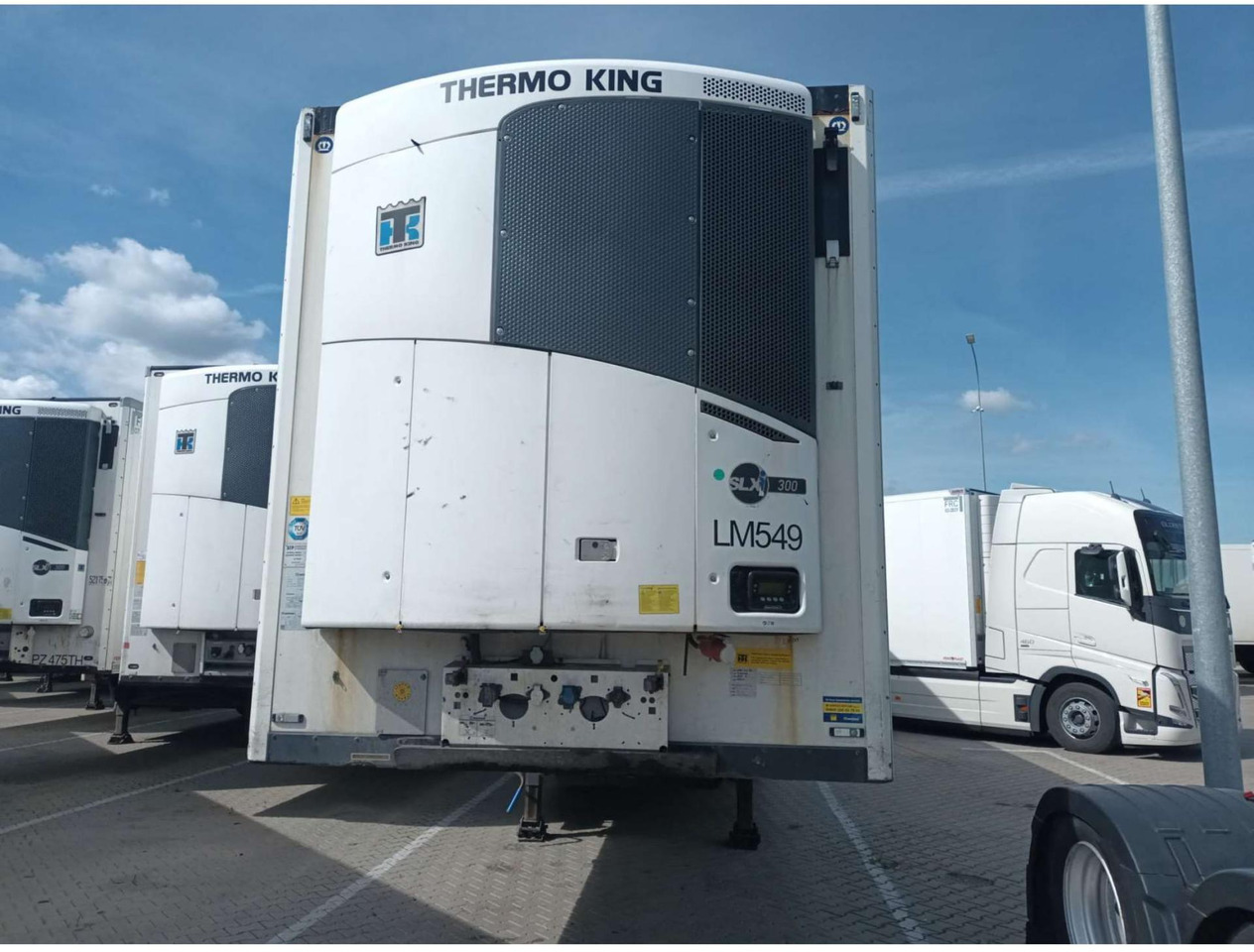 2018 Krone SDR Double Deck Cool Liner FP60 ThermoKing SLXi 300 Lifting Axle - Полуприцеп-рефрижератор: фото 1 2018 Krone SDR Double Deck Cool Liner FP60 ThermoKing SLXi 300 Lifting Axle - Полуприцеп-рефрижератор: фото 1
