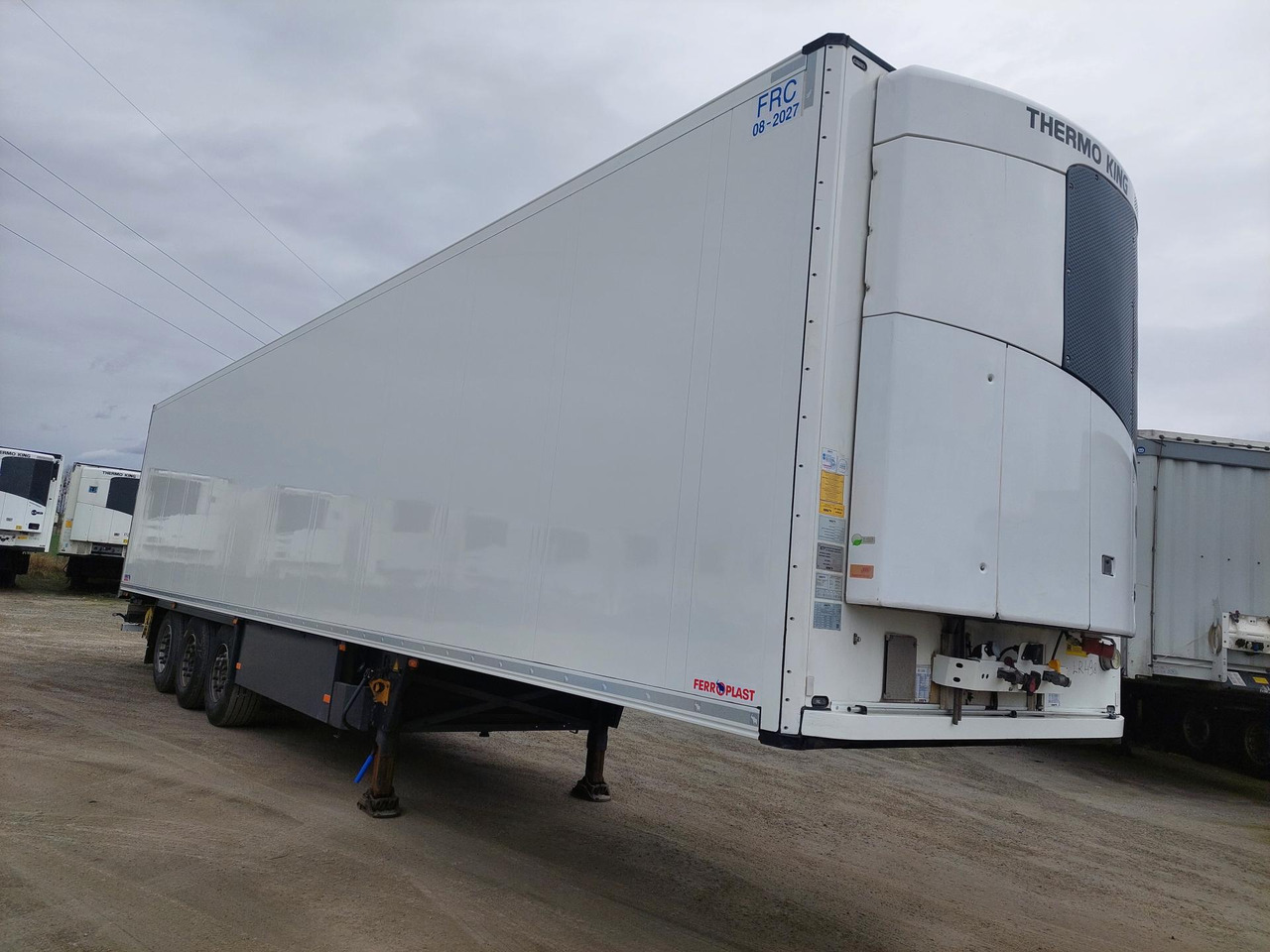 2018 Schmitz Cargobull Double Deck FP 60 ThermoKing SLXi 300 Lifting Axle - Полуприцеп-рефрижератор: фото 4 2018 Schmitz Cargobull Double Deck FP 60 ThermoKing SLXi 300 Lifting Axle - Полуприцеп-рефрижератор: фото 4
