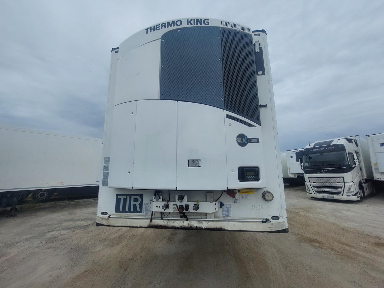 2018 Schmitz Cargobull SKO Double Deck FP 60 ThermoKing SLXi 300 Lifting Axle - Полуприцеп-рефрижератор: фото 1 2018 Schmitz Cargobull SKO Double Deck FP 60 ThermoKing SLXi 300 Lifting Axle - Полуприцеп-рефрижератор: фото 1