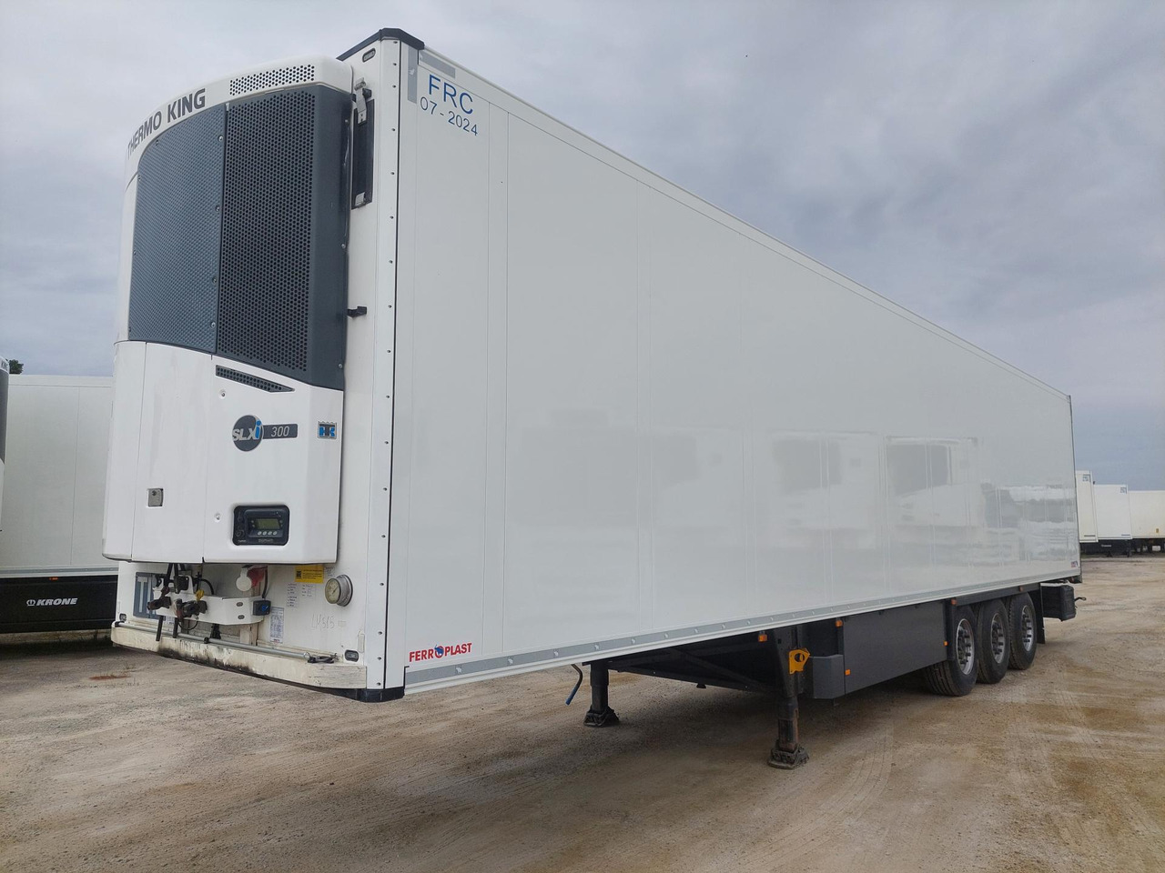2018 Schmitz Cargobull SKO Double Deck FP 60 ThermoKing SLXi 300 Lifting Axle - Полуприцеп-рефрижератор: фото 4 2018 Schmitz Cargobull SKO Double Deck FP 60 ThermoKing SLXi 300 Lifting Axle - Полуприцеп-рефрижератор: фото 4