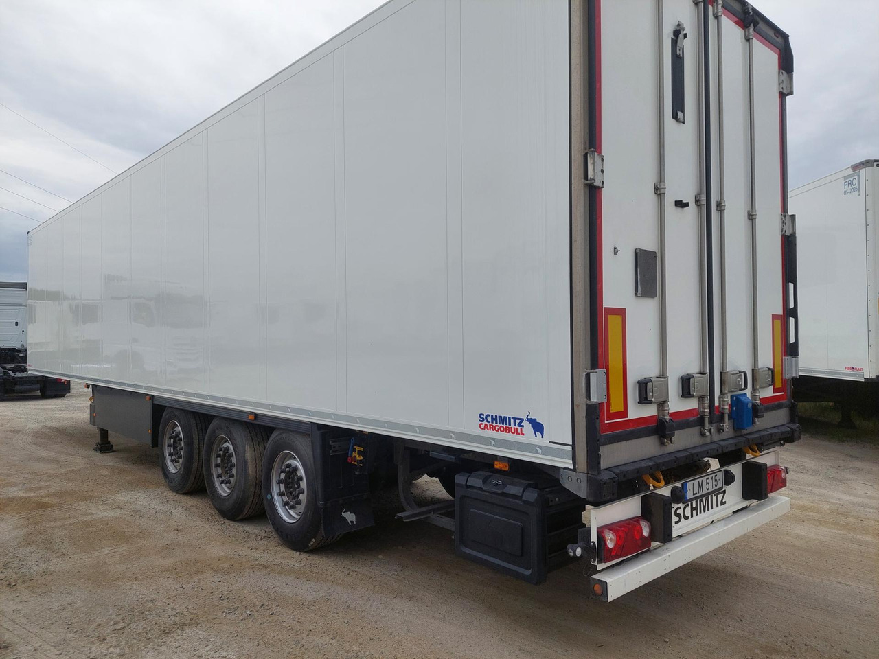 2018 Schmitz Cargobull SKO Double Deck FP 60 ThermoKing SLXi 300 Lifting Axle - Полуприцеп-рефрижератор: фото 2 2018 Schmitz Cargobull SKO Double Deck FP 60 ThermoKing SLXi 300 Lifting Axle - Полуприцеп-рефрижератор: фото 2