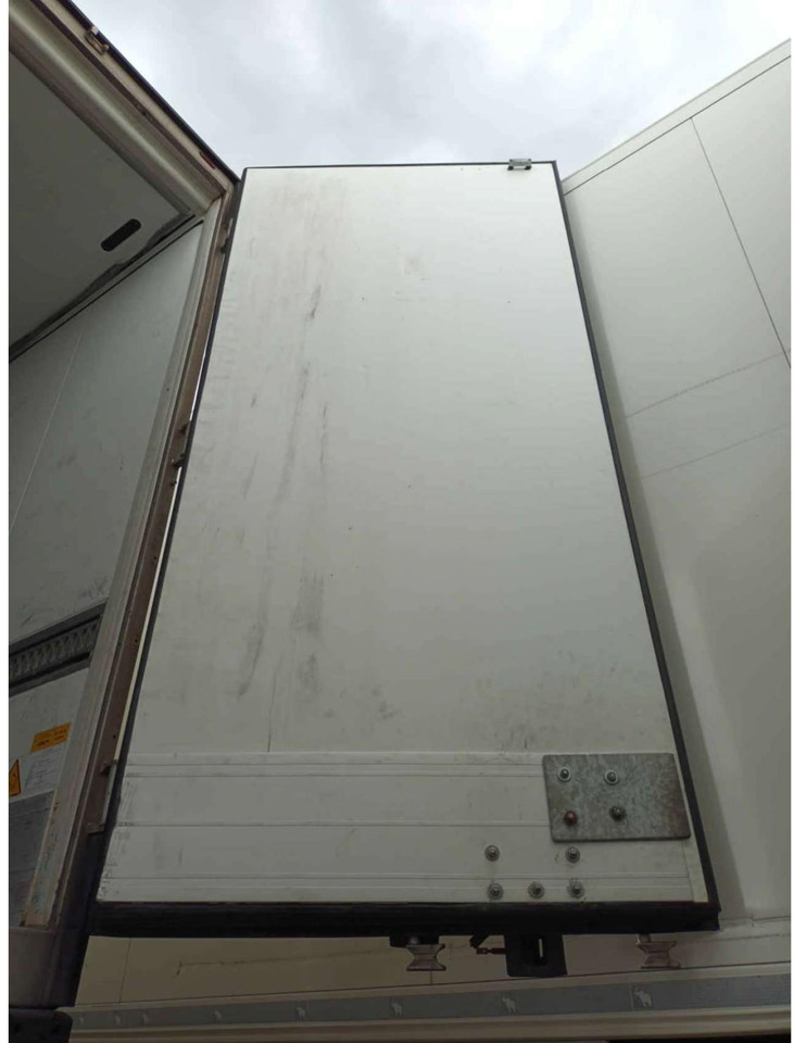 2018 Schmitz Cargobull SKO FP 45 ThermoKing SLXi 300 - Полуприцеп-рефрижератор: фото 3 2018 Schmitz Cargobull SKO FP 45 ThermoKing SLXi 300 - Полуприцеп-рефрижератор: фото 3