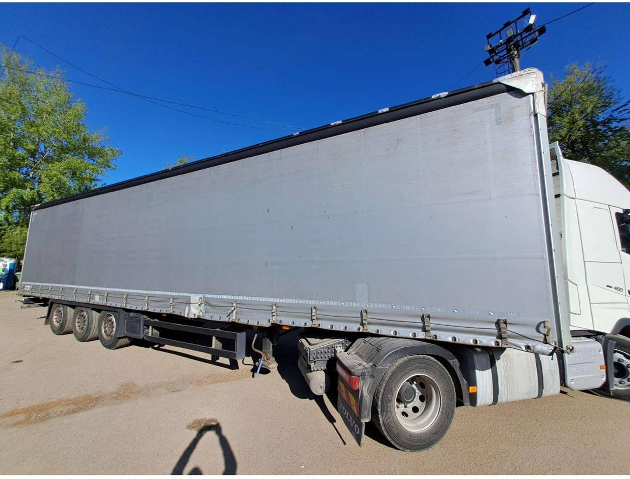 2019 Schmitz Cargobull SCS24/L - Тентованный полуприцеп: фото 3 2019 Schmitz Cargobull SCS24/L - Тентованный полуприцеп: фото 3