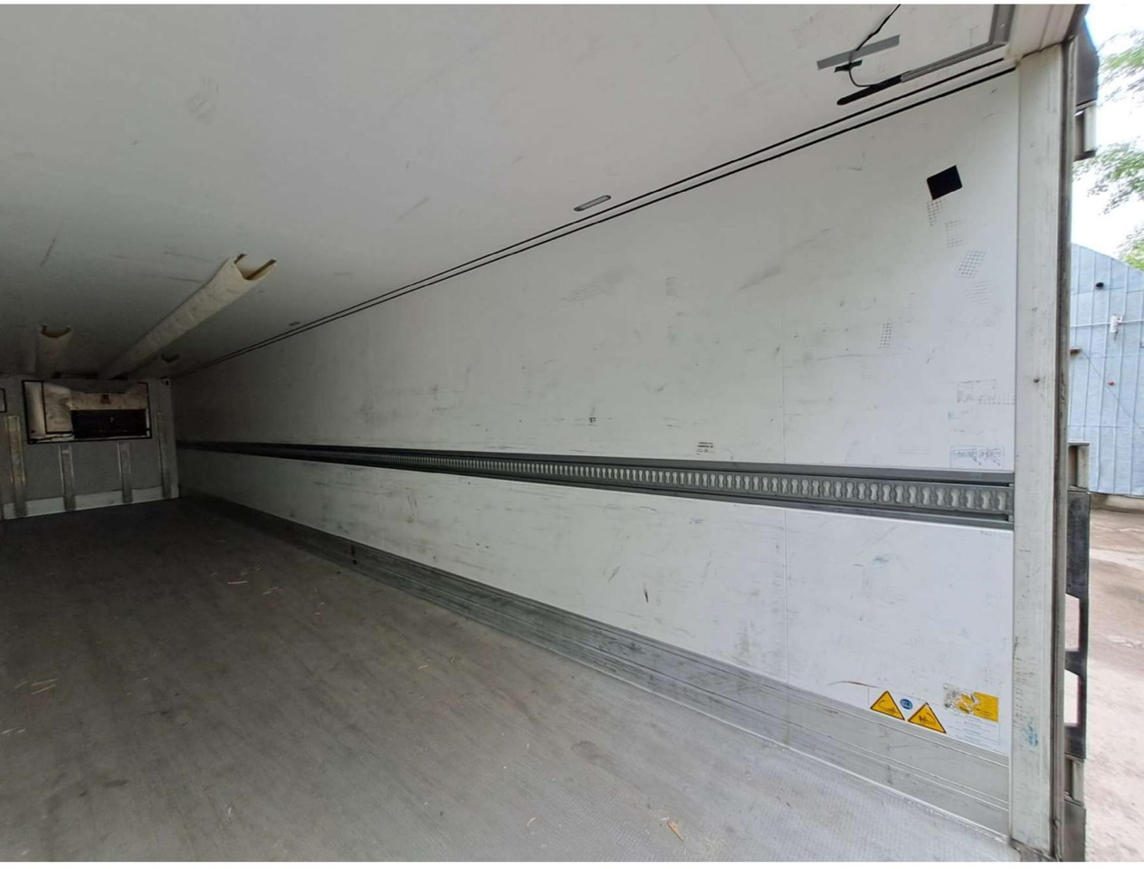 2020 Schmitz Cargobull SKO FP 60 ThermoKing SLXi 300 - Полуприцеп-рефрижератор: фото 5 2020 Schmitz Cargobull SKO FP 60 ThermoKing SLXi 300 - Полуприцеп-рефрижератор: фото 5