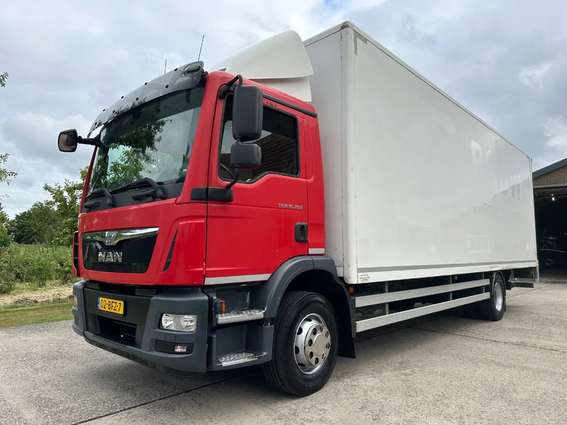 MAN TGM 15.250 / NL TRUCK / EURO 6 / NEW TYRES / NEW TACHO!! / BOX + LOADLIFT 2t - Грузовик с закрытым кузовом: фото 1 MAN TGM 15.250 / NL TRUCK / EURO 6 / NEW TYRES / NEW TACHO!! / BOX + LOADLIFT 2t - Грузовик с закрытым кузовом: фото 1