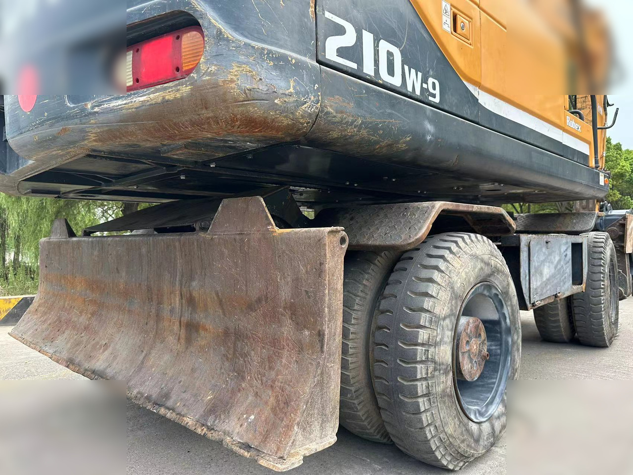 HYUNDAI ROBEX 210W-9 - Колёсный экскаватор: фото 4 HYUNDAI ROBEX 210W-9 - Колёсный экскаватор: фото 4