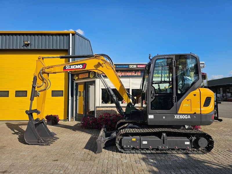 XCMG XE60GA - Мини-экскаватор: фото 1 XCMG XE60GA - Мини-экскаватор: фото 1