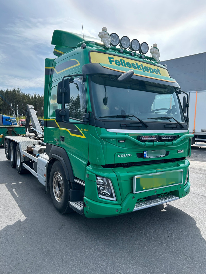 Volvo FMX540 8x4 Hook Multilift 22T - Крюковой мультилифт: фото 1 Volvo FMX540 8x4 Hook Multilift 22T - Крюковой мультилифт: фото 1