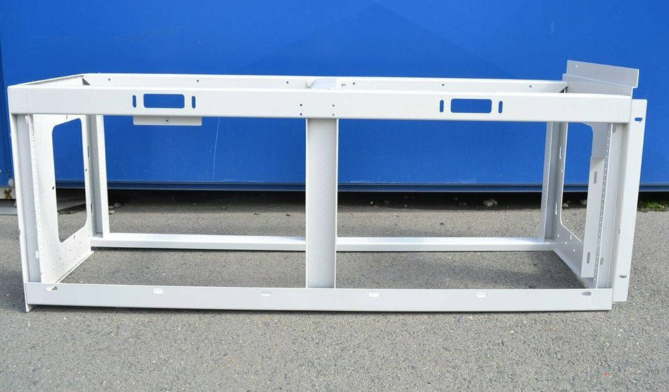 MAN Lion´s City Ablagekasten Teilenummer 88.77401-5532 - Кабина и интерьер для Автобусов: фото 1 MAN Lion´s City Ablagekasten Teilenummer 88.77401-5532 - Кабина и интерьер для Автобусов: фото 1