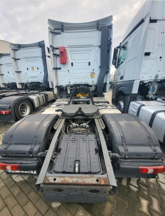 Тягач Mercedes-Benz ACTROS 1845 mega: фото 8 Тягач Mercedes-Benz ACTROS 1845 mega: фото 8
