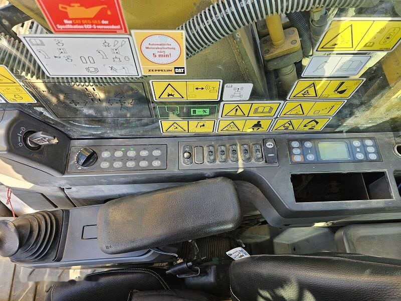 Гусеничный экскаватор Caterpillar 323EL: фото 11 Гусеничный экскаватор Caterpillar 323EL: фото 11