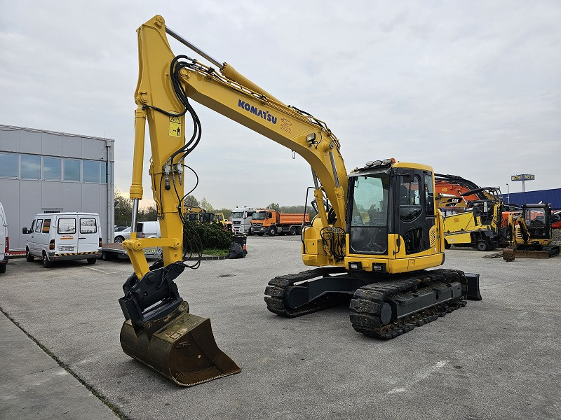 KOMATSU PC138US-8 - Гусеничный экскаватор: фото 1 KOMATSU PC138US-8 - Гусеничный экскаватор: фото 1