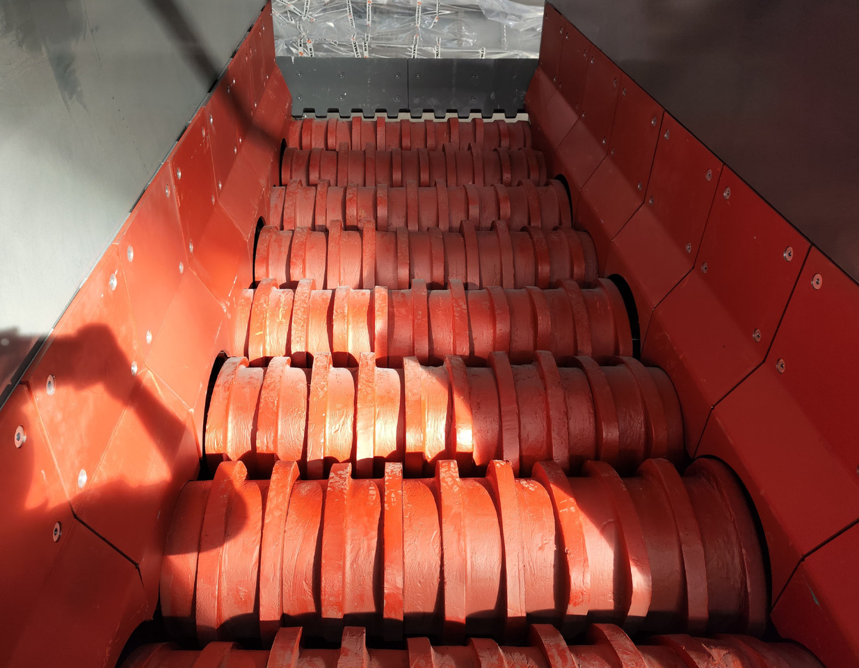 CONSTMACH High-Performance Wobbler Feeder for Continuous Material Flow | Industrial-Grade Feeder System - Горнодобывающая техника: фото 2 CONSTMACH High-Performance Wobbler Feeder for Continuous Material Flow | Industrial-Grade Feeder System - Горнодобывающая техника: фото 2
