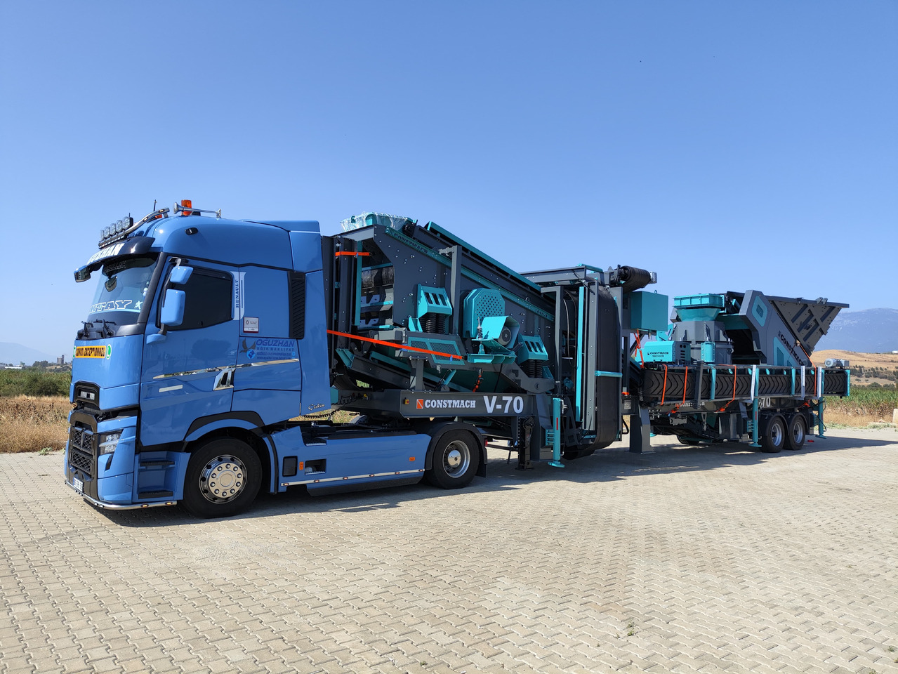 Constmach Mobiler Brecher mit vertikaler Welle und einer Kapazität von 200 t/h - Мобильная дробилка: фото 2 Constmach Mobiler Brecher mit vertikaler Welle und einer Kapazität von 200 t/h - Мобильная дробилка: фото 2
