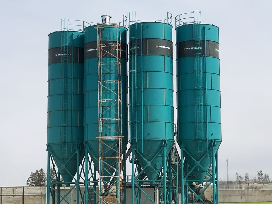 Constmach Zement Silo mit 200 Tonnen Kapazität - Силос для цемента: фото 1 Constmach Zement Silo mit 200 Tonnen Kapazität - Силос для цемента: фото 1