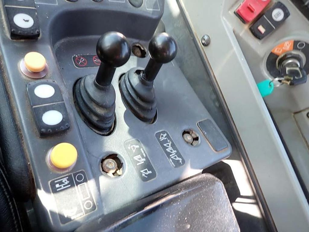 Колёсный погрузчик CAT 988K: фото 22 Колёсный погрузчик CAT 988K: фото 22