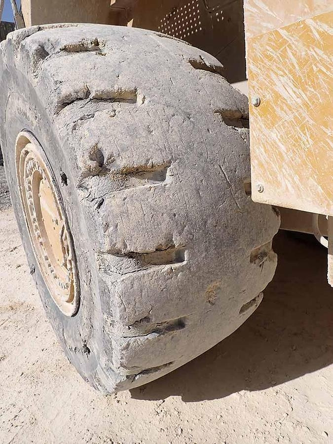 Колёсный погрузчик CAT 988K: фото 29