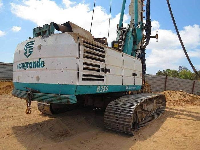 Буровая машина Casagrande B250: фото 6