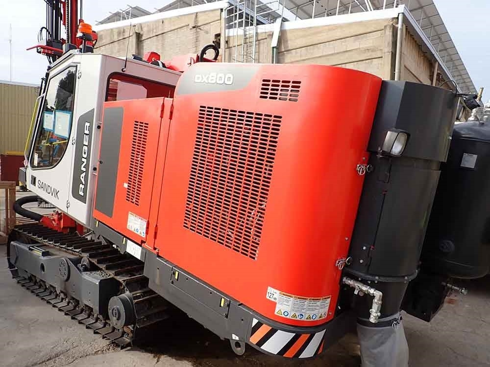 Sandvik DX800 - Буровая машина: фото 4 Sandvik DX800 - Буровая машина: фото 4
