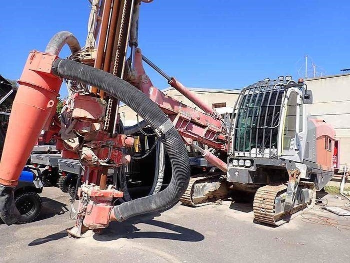Sandvik LEOPARD Di550 - Буровая машина: фото 1 Sandvik LEOPARD Di550 - Буровая машина: фото 1