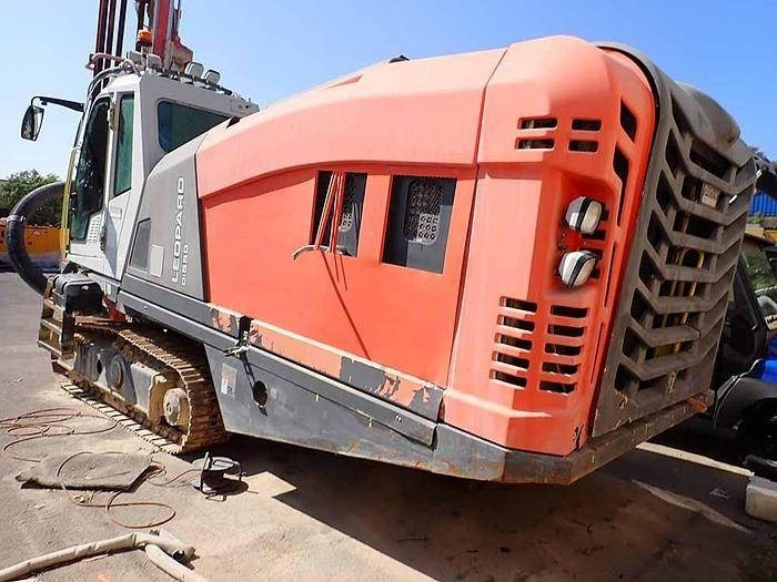 Sandvik LEOPARD Di550 - Буровая машина: фото 4 Sandvik LEOPARD Di550 - Буровая машина: фото 4