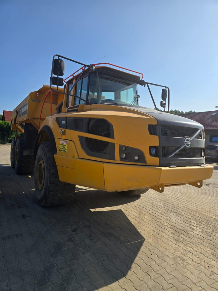 Volvo A35 G - Сочленённый самосвал: фото 3 Volvo A35 G - Сочленённый самосвал: фото 3