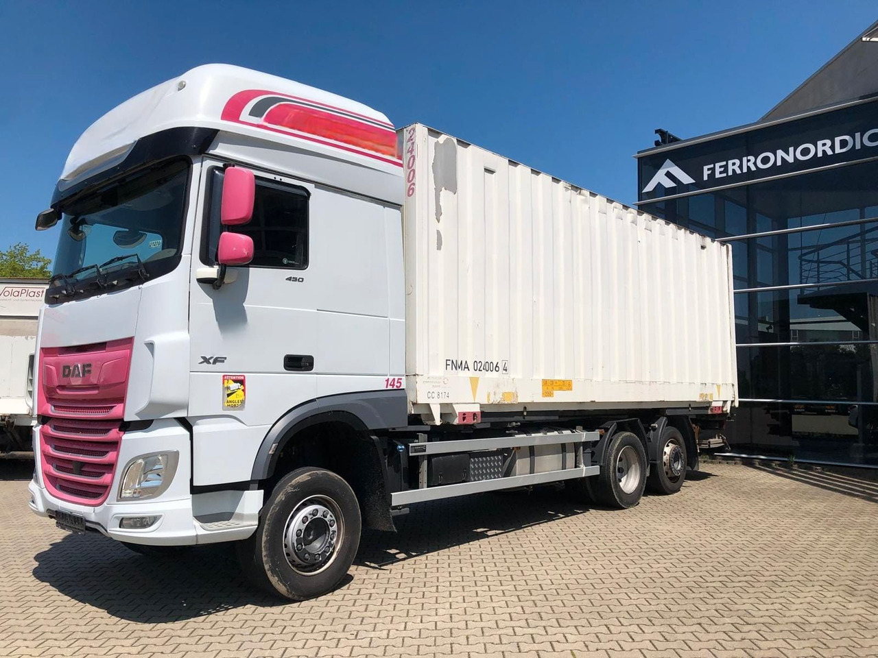 DAF XF450 SSC Lenk/Lift*LBW*AHK*Standkl.*inkl.Koffer - Грузовик-контейнеровоз/ Сменный кузов: фото 3 DAF XF450 SSC Lenk/Lift*LBW*AHK*Standkl.*inkl.Koffer - Грузовик-контейнеровоз/ Сменный кузов: фото 3