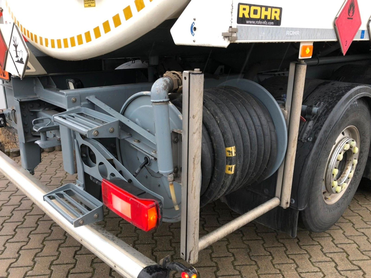 Volvo FH420 Tridem*ADR*3 Kammern 26700LT*ROHR*Sening в лизинг Volvo FH420 Tridem*ADR*3 Kammern 26700LT*ROHR*Sening: фото 10