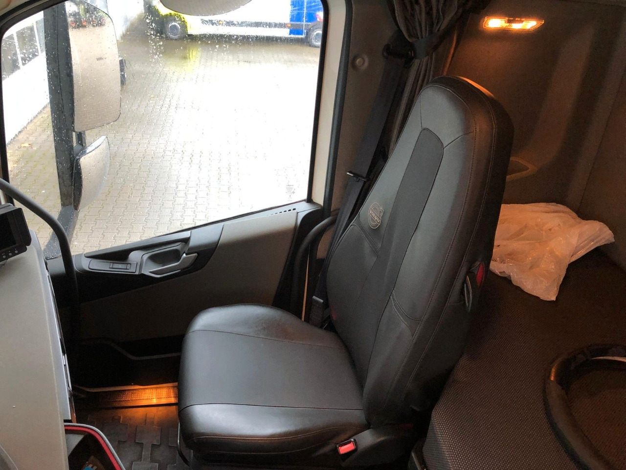 Volvo FH420 Tridem*ADR*3 Kammern 26700LT*ROHR*Sening в лизинг Volvo FH420 Tridem*ADR*3 Kammern 26700LT*ROHR*Sening: фото 24