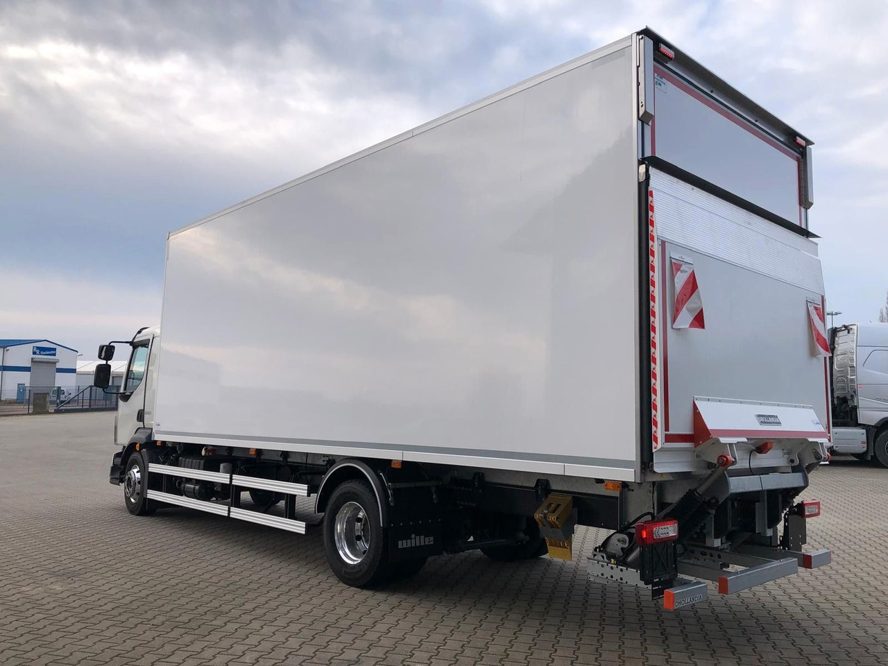 Volvo FL16.280 VollLuft*LBW *Carrier Supra850*a.Miete - Рефрижератор: фото 3 Volvo FL16.280 VollLuft*LBW *Carrier Supra850*a.Miete - Рефрижератор: фото 3