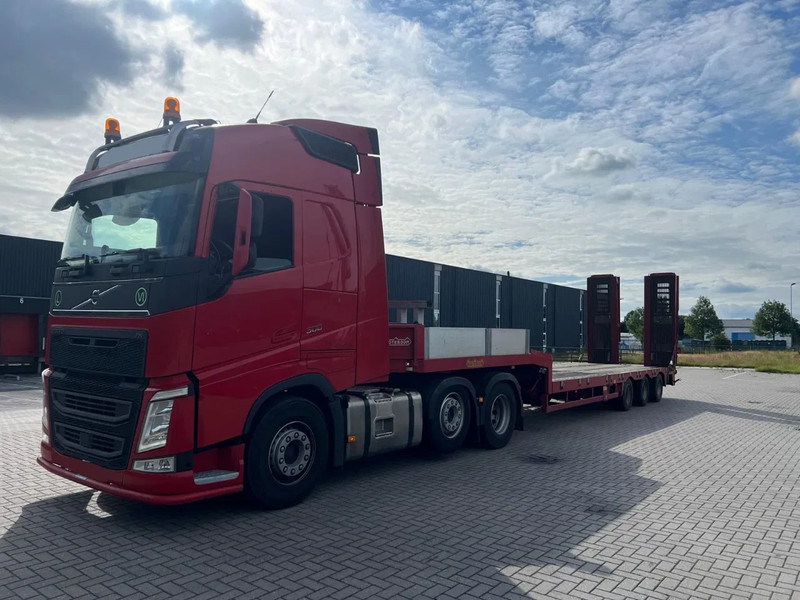 Тягач Volvo FH 13.500 6x2 Pusher: фото 1