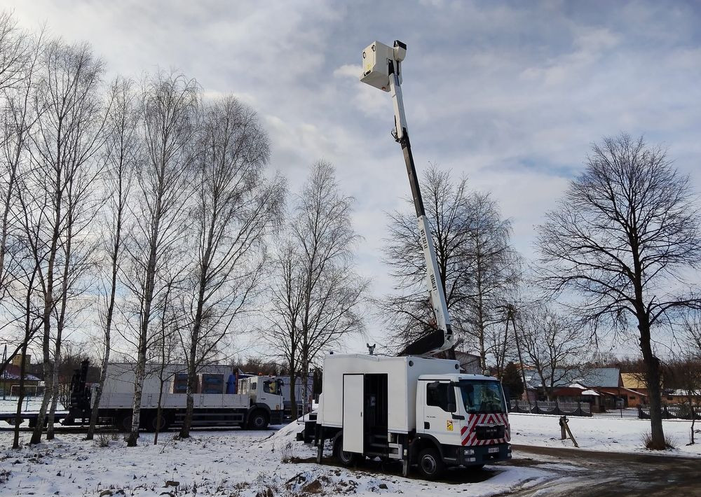 MAN TGL - Грузовик с подъемником: фото 2 MAN TGL - Грузовик с подъемником: фото 2