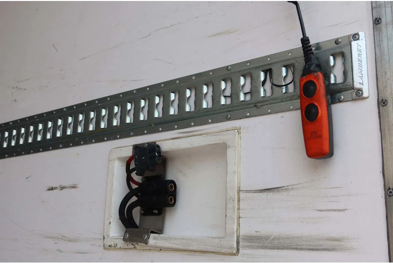 Рефрижератор DAF CF 370 KoelVries+Klep FRC 04-2027 Dhollandia 1500 kg: фото 13 Рефрижератор DAF CF 370 KoelVries+Klep FRC 04-2027 Dhollandia 1500 kg: фото 13