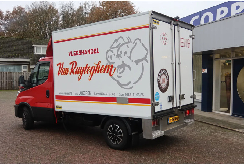 Iveco 35S 180 35 S 180 Hi-Matic - Малотоннажный рефрижератор: фото 2 Iveco 35S 180 35 S 180 Hi-Matic - Малотоннажный рефрижератор: фото 2