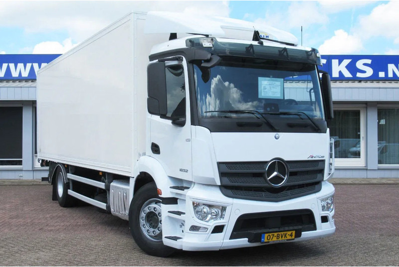 Mercedes-Benz Actros 1832 1832 LL 4x2 - Грузовик с закрытым кузовом: фото 2 Mercedes-Benz Actros 1832 1832 LL 4x2 - Грузовик с закрытым кузовом: фото 2