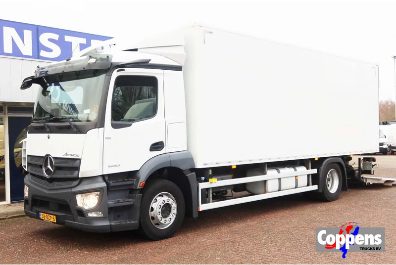 Mercedes-Benz Actros 1840 L Bakwagen + Bar klep 2000 KG + Geïsoleerde bak - Грузовик с закрытым кузовом: фото 1 Mercedes-Benz Actros 1840 L Bakwagen + Bar klep 2000 KG + Geïsoleerde bak - Грузовик с закрытым кузовом: фото 1