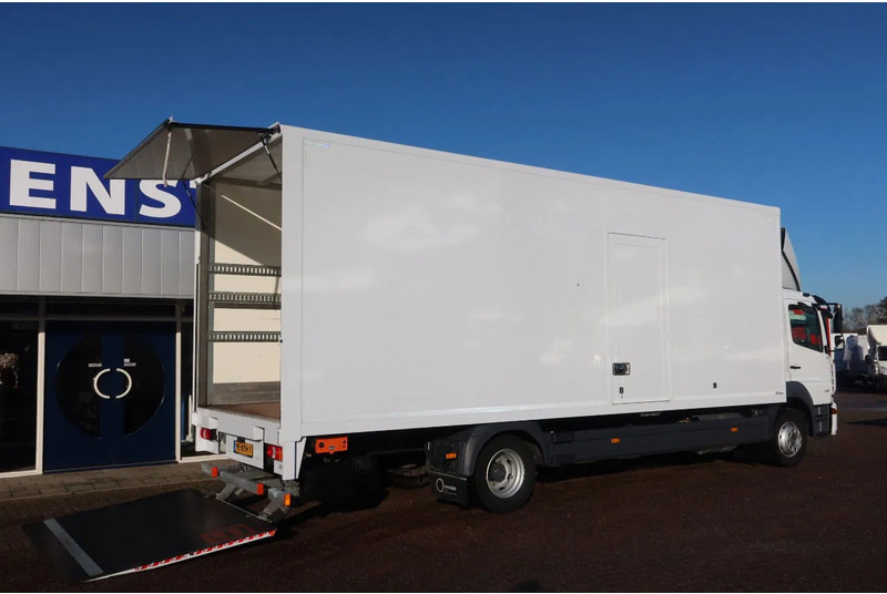 Mercedes-Benz Atego 1321L Bakwagen Laadklep 2000kg / 3 Stoelen!! - Грузовик с закрытым кузовом: фото 3 Mercedes-Benz Atego 1321L Bakwagen Laadklep 2000kg / 3 Stoelen!! - Грузовик с закрытым кузовом: фото 3