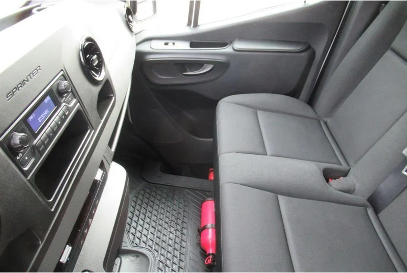 Mercedes-Benz Sprinter 314 CDI Koel/Vries/ verwarmen 220 volt nachtaansluiting - Малотоннажный рефрижератор: фото 5 Mercedes-Benz Sprinter 314 CDI Koel/Vries/ verwarmen 220 volt nachtaansluiting - Малотоннажный рефрижератор: фото 5