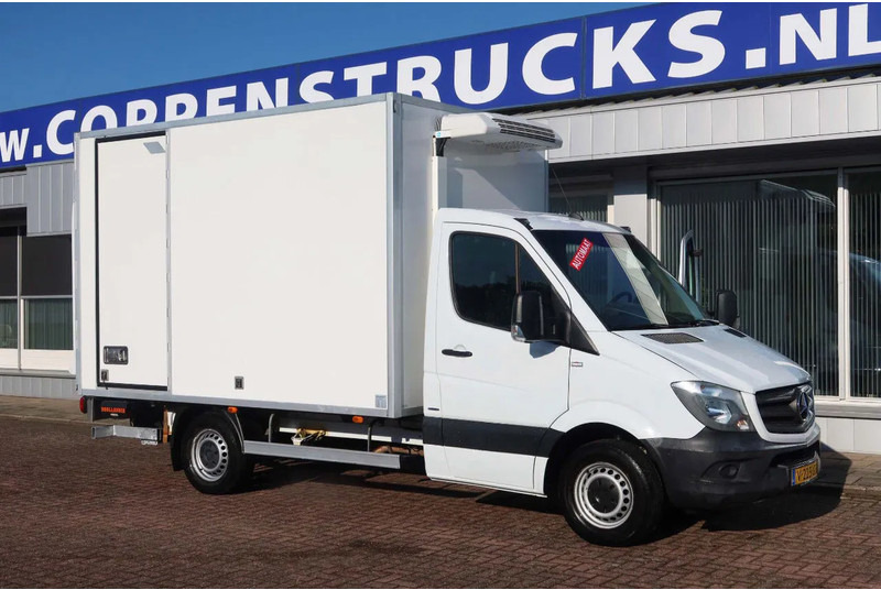Mercedes-Benz Sprinter 316 CDI Carrier Koel/Vries Bak+Klep. Dag en nacht aansluiting - Малотоннажный рефрижератор: фото 2 Mercedes-Benz Sprinter 316 CDI Carrier Koel/Vries Bak+Klep. Dag en nacht aansluiting - Малотоннажный рефрижератор: фото 2